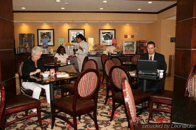 Hampton Inn Charlotte Monroe Restaurante foto