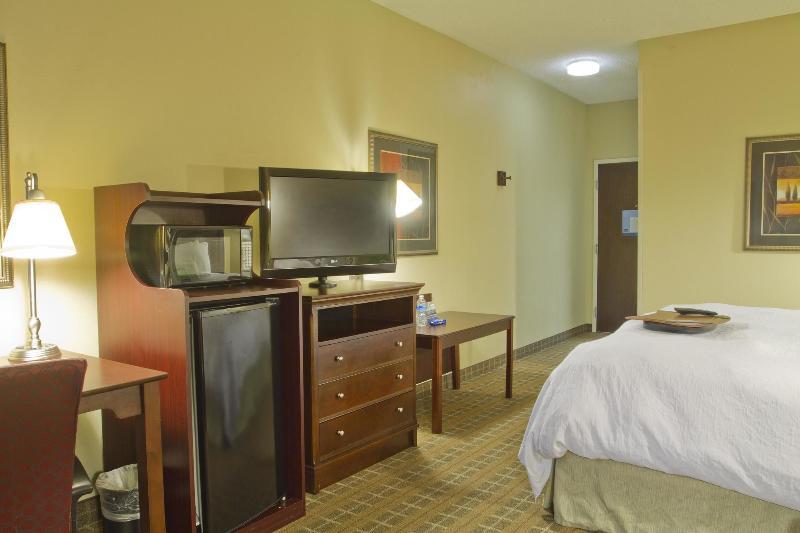 Hampton Inn Charlotte Monroe Exterior foto
